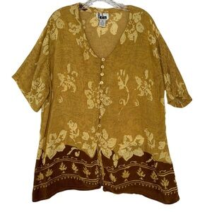 R.J. & Co. Patterned Button Up Women’s Size S